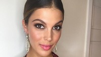 Sebelum digosipkan pacaran dengan Ben Arfa, Iris kabarnya sempat menjalin hubungan dengan komedian Kev Adams. (Foto: Instagram @irismittenaeremf)