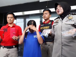 Demi Tampil Trendi, Pembantu Ini Gasak Perhiasan Majikan