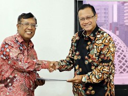 Rini Copot Edi Sukmoro dari Jabatan Dirut KAI