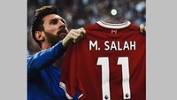 Mohamed Salah satu gol dan satu assist di laga ini. Lionel Messi langsung mengangkat-angkat jersey Salah. (Foto: Instagram)