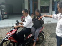 Polisi Ringkus Sepasang Kekasih yang Buang Bayinya di Masjid