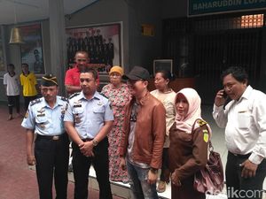 Kejari Situbondo Tangkap Terpidana Pelanggaran Pemilu Kejari Situbondo Tangkap Terpidana Pelanggaran Pemilu