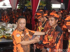 Sekretaris Ormas PP Surabaya Serukan Kader Mundur dari Gerindra Sekretaris Ormas PP Surabaya Serukan Kader Mundur dari Gerindra