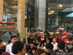 Cerita Pekerja di BEI yang Mengira Selasar Ambruk Latihan Damkar