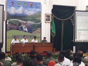 Bahas Citarum, Menko Luhut Kumpulkan Kepala Daerah di Jabar Bahas Citarum, Menko Luhut Kumpulkan Kepala Daerah di Jabar