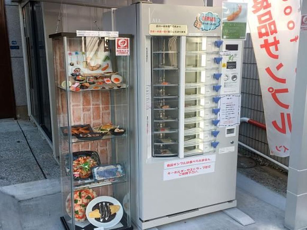 Lucunya, Replika Makanan Enak di Jepang Bisa Dibeli Lewat Vending Machine