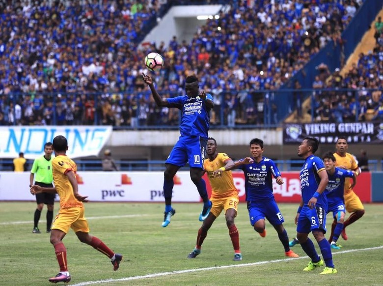 Persib Tekuk Sriwijaya FC 1-0 di Pembukaan Piala Presiden 2018 Persib Tekuk Sriwijaya FC 1-0 di Pembukaan Piala Presiden 2018