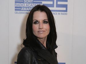 Dolores ORiordan Niat Garap Album The Cranberries Sebelum Meninggal Dolores ORiordan Niat Garap Album The Cranberries Sebelum Meninggal