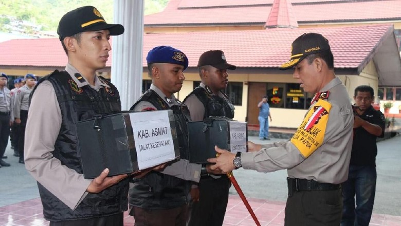 Polri-TNI Kirim Bantuan dan Dokter ke Asmat