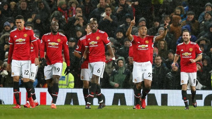 MU di 2016/2017: Pendapatan Besar, tapi Utangnya Juga Banyak