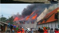 Before-After Museum Bahari yang Terbakar