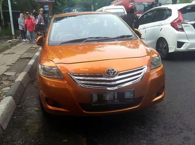Foto: Mobil Bermuka Dua Gegerkan Bandung