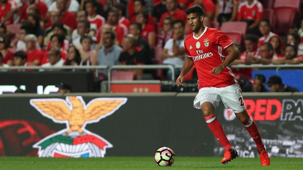 Lisandro Lopez (Foto: Carlos Rodrigues/Getty Images)