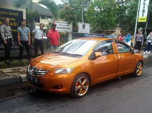 Ajaib! Mobil Bermuka Dua, Mesinnya Juga Dua Ajaib! Mobil Bermuka Dua, Mesinnya Juga Dua