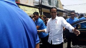 Potret Jokowi Didampingi Ganjar, Khofifah, dan Uu saat Keliling Jawa