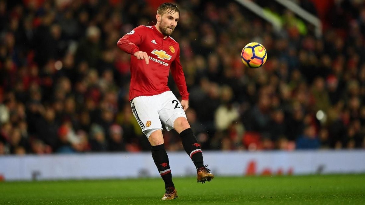 bek MU Luke Shaw minta agar MU tak sepelekan Tottenham Hotspurs di semifinal Piala FA. (Gareth Copley/Getty Images)