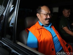 Agung Laksono Tolak Jadi Saksi Meringankan, Ini Kata Fredrich