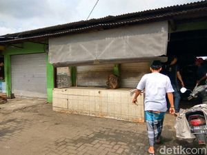 Wow... Harga Ayam Rp 50 Ribu/Kg, Pedagang di Pasar Sepanjang Mogok