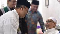 Foto: Duka dan Kedekatan Anies kepada Habib Abdurrahman Kwitang