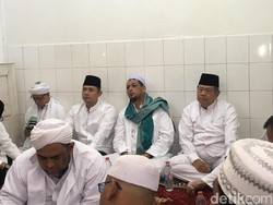 SBY, AHY dan Ibas Melayat Habib Abdurrahman Kwitang