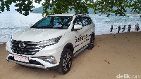 Uji Ketangguhan All New Terios di Tanah Minang