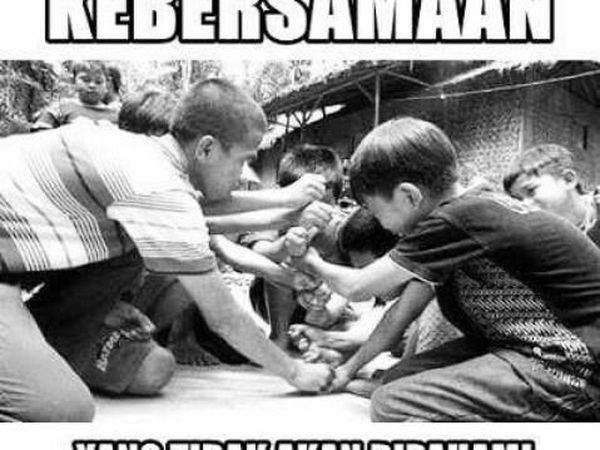 Kumpulan Meme Serunya Mainan Dulu Sebelum Era Gadget