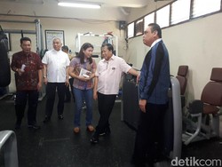 Tinjau Pelatnas Bulutangkis, CdM Minta Empat Emas di Asian Games
