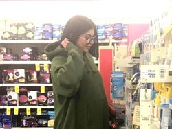 Alasan Kylie Jenner Sembunyikan Kehamilannya