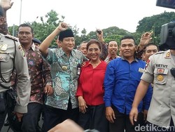 Sambangi Pendemo Cantrang, Susi Disambut Selawat