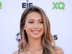 Foto: Mengintip Kehidupan Glamour Putri Cantik Steve Jobs, Eve