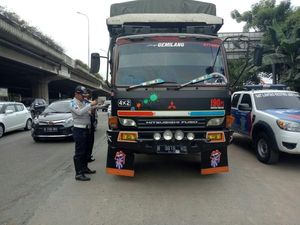 46 Angkutan Barang Terjaring Operasi Lintas Jaya di Jakbar