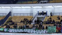 Pertandingan PSM vs PSMS dilangsungkan di Stadion Gelora Bandung Lautan Api, Bandung.