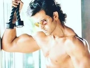 Masuk Daftar Aktor Tampan Sejagat, Begini Hrithik Roshan Jaga Tubuh Kekarnya Masuk Daftar Aktor Tampan Sejagat, Begini Hrithik Roshan Jaga Tubuh Kekarnya