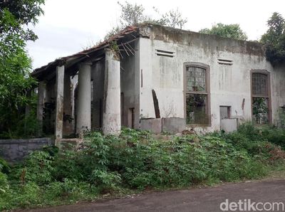 Jejak Kemegahan Rumah Cimanggis Tinggalan Gubernur VOC Korup