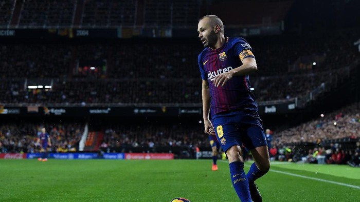 Iniesta Akan Jadi Musuh Bersama Publik Stamford Bridge