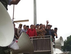 Susi: Saya akan Bantu Nelayan Beralih dari Cantrang