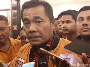 Sudding Tegaskan Kembali Sekjen Hanura Lewat Putusan Sela PTUN Sudding Tegaskan Kembali Sekjen Hanura Lewat Putusan Sela PTUN
