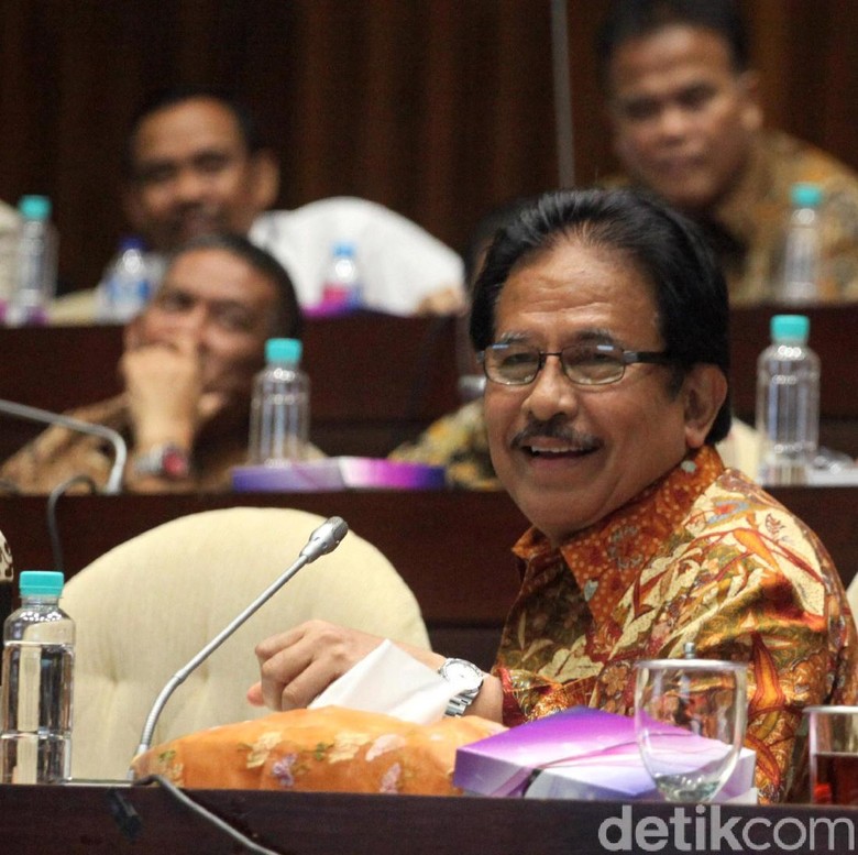Foto Jadul Menteri-menteri Jokowi Saat Masih Mahasiswa UI
