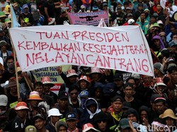 Jokowi dan Sandiaga Sama-sama Politis soal Cantrang