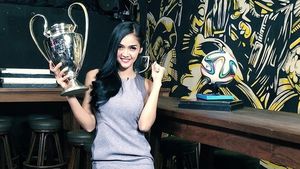 Foto: Liburannya Presenter Olahraga Seksi Kartika Berliana