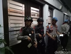 Tim Polda Sulsel Geledah Balai Kota Makassar