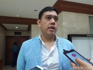 Legislator Minta KBRI Dampingi WNI Bawa Rp 394 Juta Ditangkap di Singapura Legislator Minta KBRI Dampingi WNI Bawa Rp 394 Juta Ditangkap di Singapura