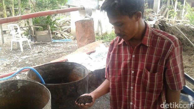 Kotoran sapi dijadikan biogas dan pupuk kandang/