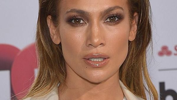 10 Artis dengan Kulit Paling Cantik, Ini Rahasianya