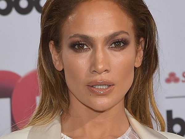 10 Artis dengan Kulit Paling Cantik, Ini Rahasianya