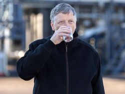 Bill Gates (Akhirnya) Turun Takhta