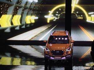 Debut Global di Jakarta, Datsun CROSS Dijual Mulai Rp 163 Juta Debut Global di Jakarta, Datsun CROSS Dijual Mulai Rp 163 Juta