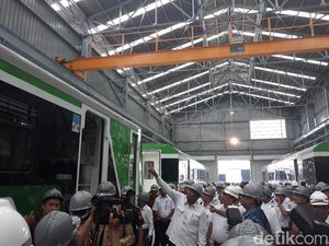 INKA Garap Proyek Kereta LRT Jabodebek Rp 3,9 Triliun