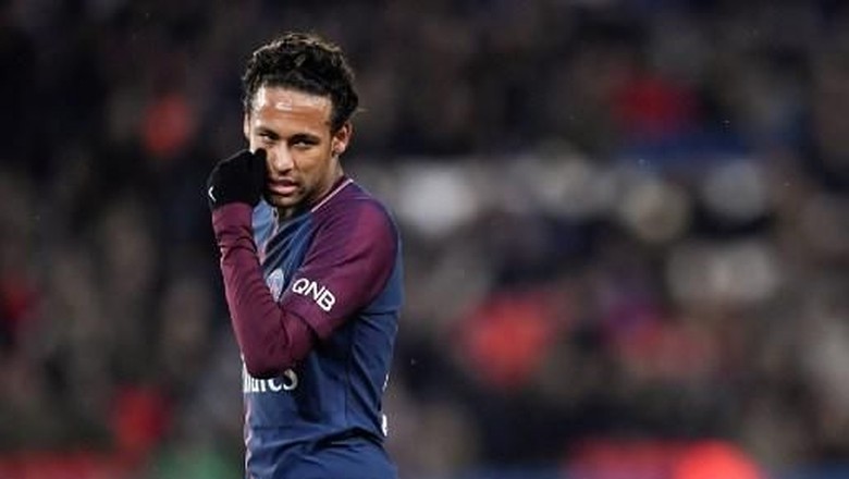 Reaksi Neymar Usai Dapat Siulan Penonton Reaksi Neymar Usai Dapat Siulan Penonton