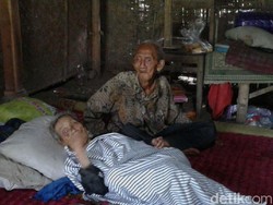 Rumah Tiga Mbah-mbah di Ponorogo yang Viral Mulai Diperbaiki